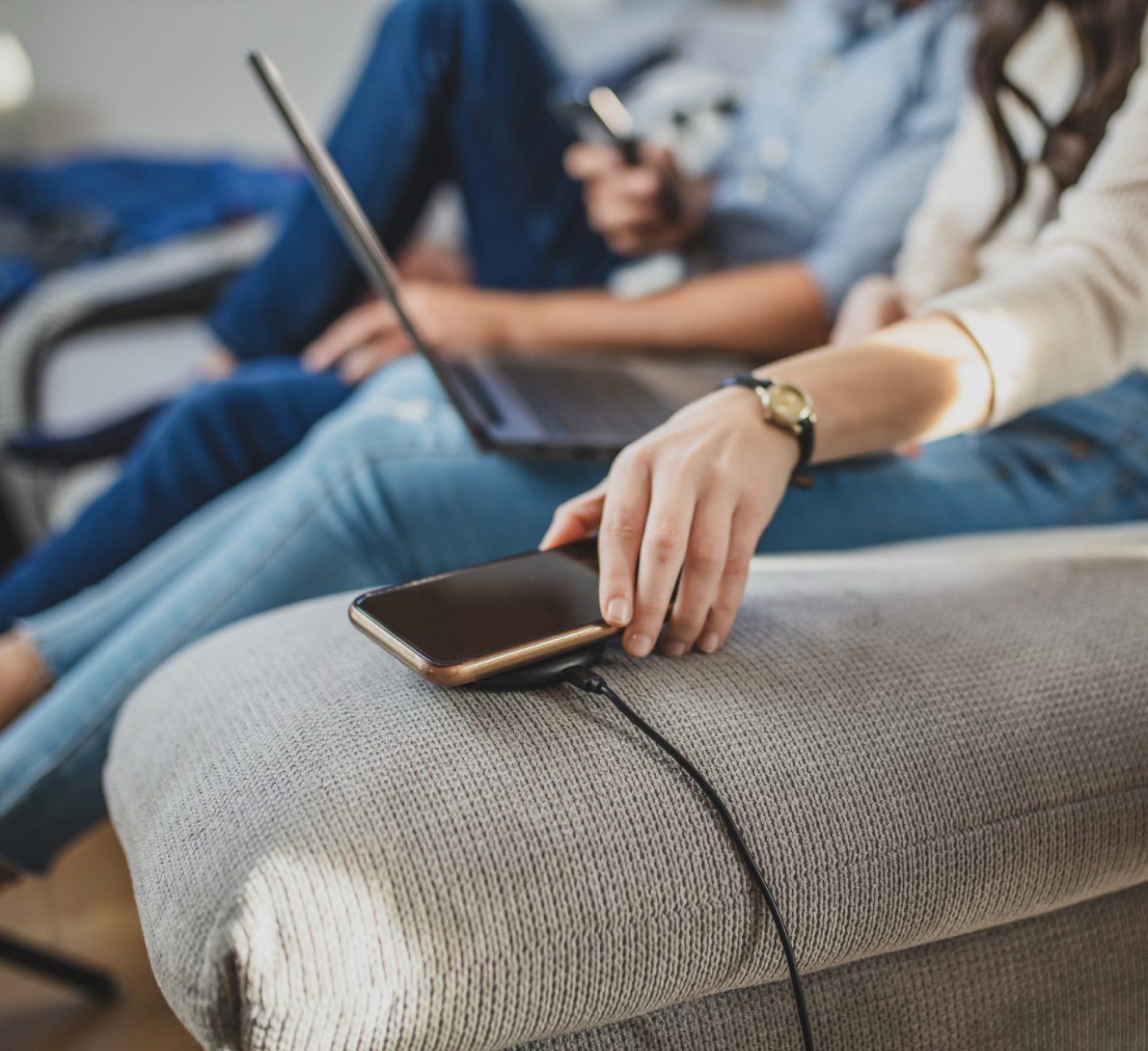 Qi — 面向现代生活的无线充电标准